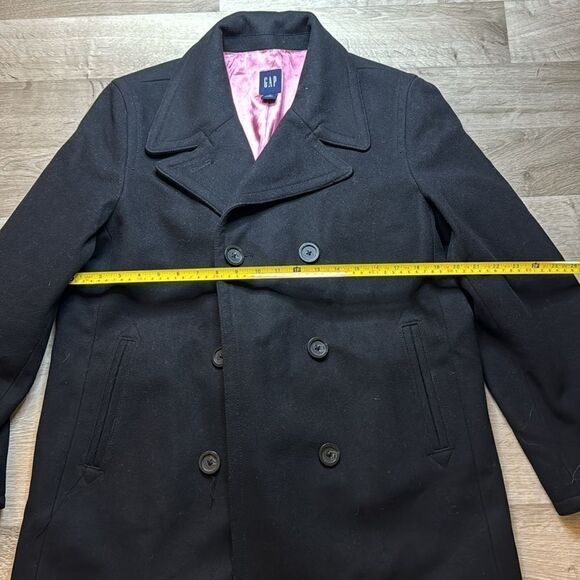 GAP Wool Coat. Size XL. Lined coat. Beautiful Coat. - Picture 6 of 7
